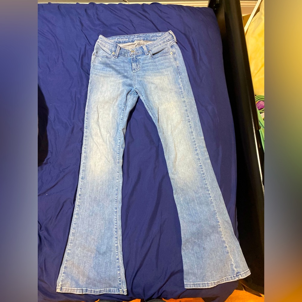 vineyard vines flare jeans